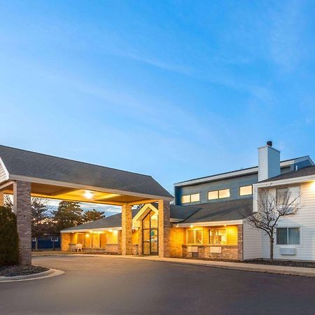 Americinn By Wyndham Oscoda Near Ausable River Exterior photo