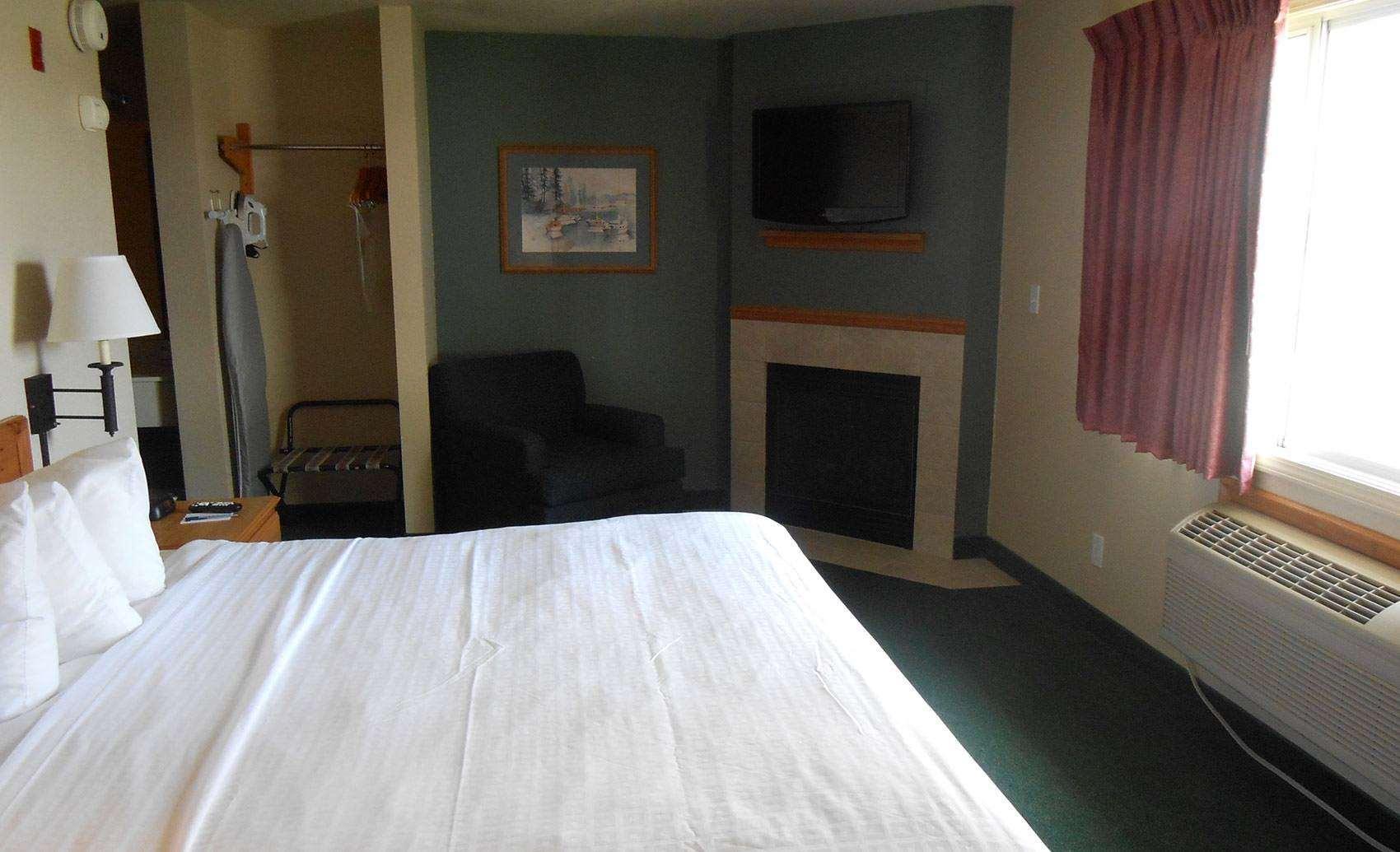 Americinn By Wyndham Oscoda Near Ausable River Exterior photo