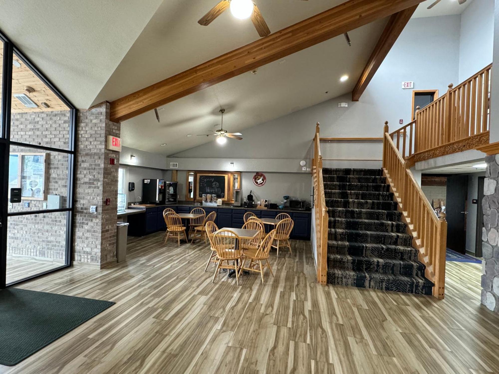 Americinn By Wyndham Oscoda Near Ausable River Exterior photo