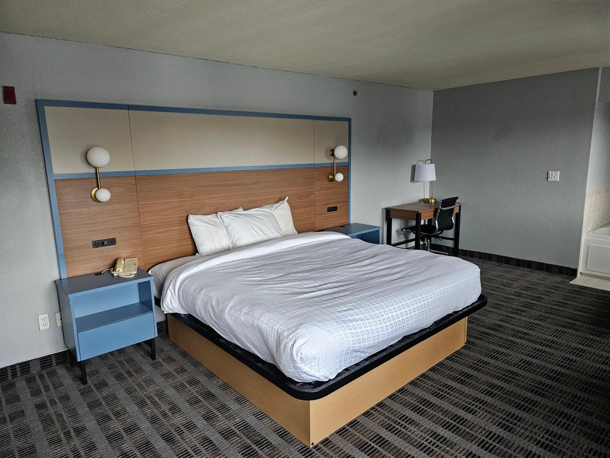 Americinn By Wyndham Oscoda Near Ausable River Exterior photo