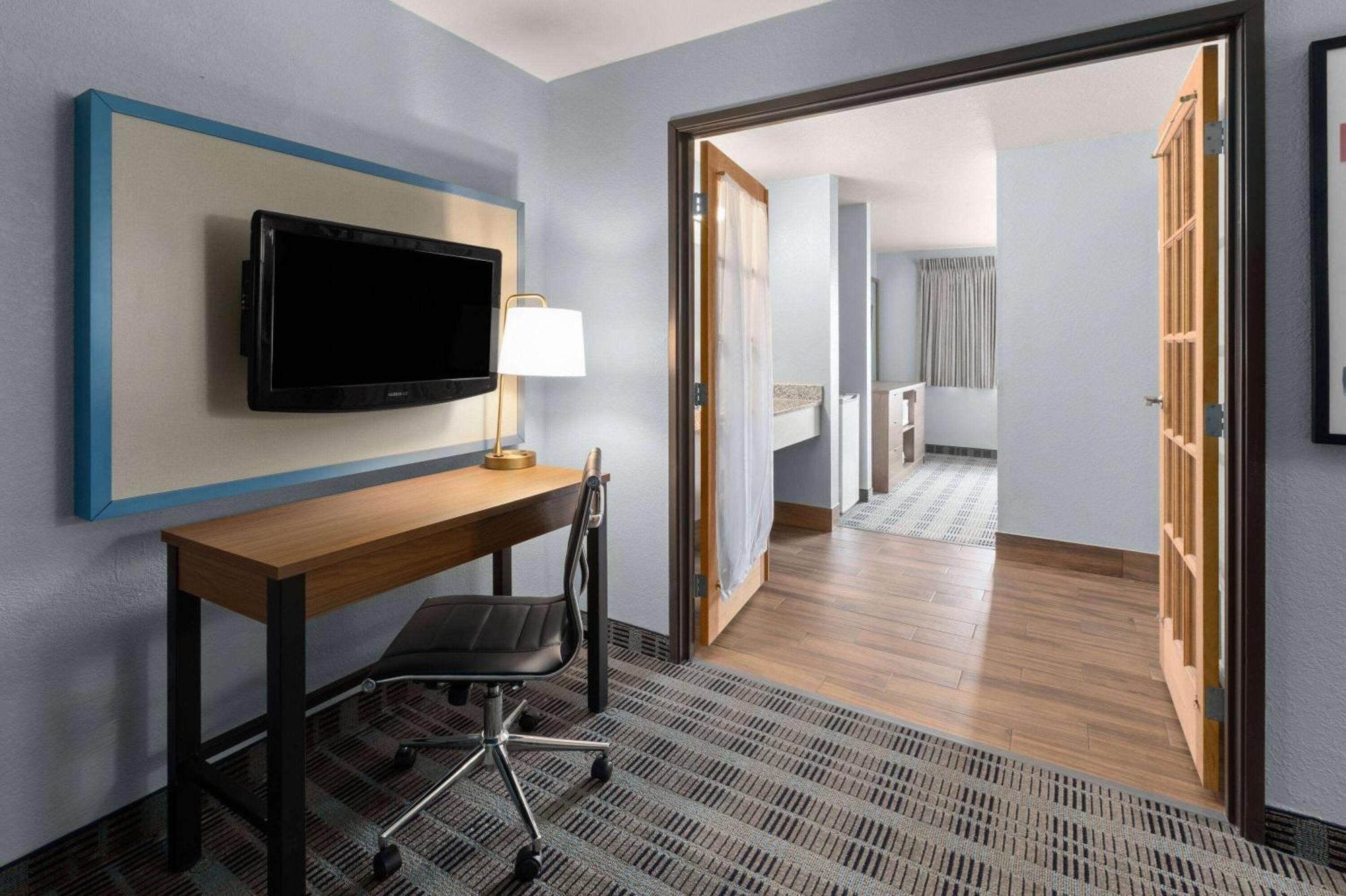 Americinn By Wyndham Oscoda Near Ausable River Exterior photo